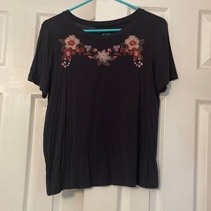 American eagle top size medium